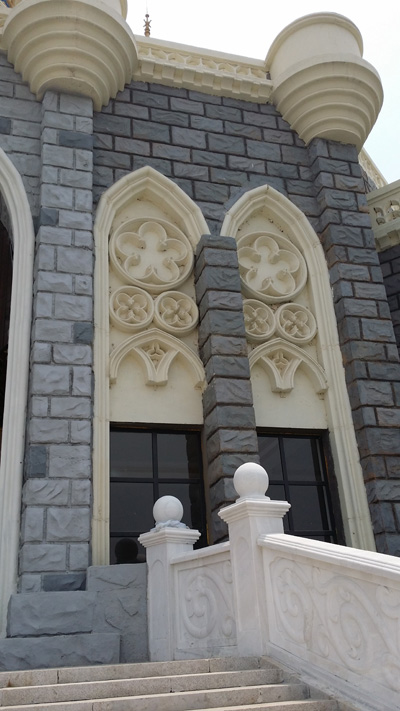 浮雕壁畫(huà)具有哪些優(yōu)點(diǎn)？