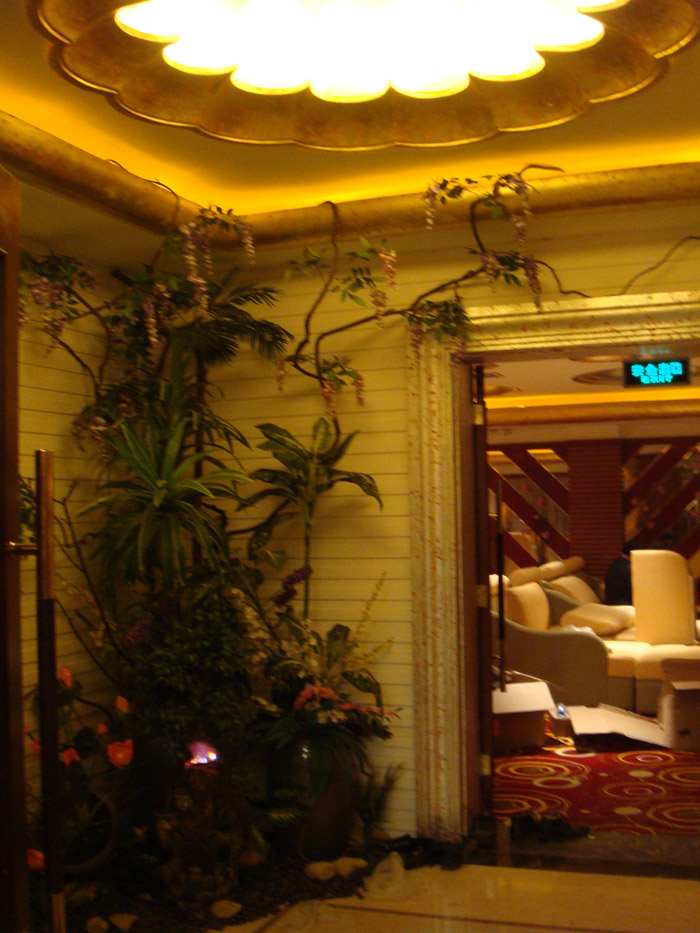 GRC構(gòu)件施工時的基層處理怎么干？